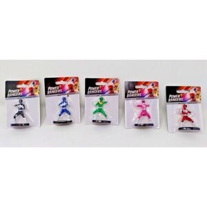 Power Rangers Figures Lot of 5. All in one set! Free standing with nice details